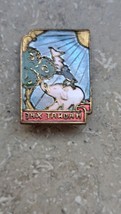 Old Badges &quot;Энх Тайвань&quot; - $19.08