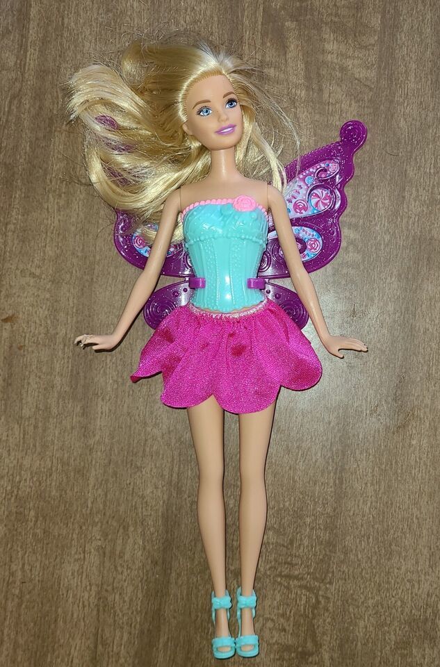 Barbie Doll 1999 Mattel With Wings, Outfit Hand Damage Blonde Hair Blue Eyes 11" - $14.39