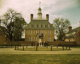 Governor&#39;s Palace in Colonial Williamsburg Virginia 1943 Photo Print - £6.93 GBP+