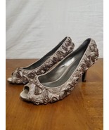 CL By Laundry Women Vanya Floral Roses Peep Toe Beige Gold Heels Size 7.5 - €16,07 EUR