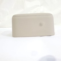 New Rear Headrest Cover PN:52107264594 OEM 2016 BMW 528D - $21.04