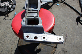 2004-2007 BMW E60 525i TRANSMISSION REAR CROSSMEMBER MOUNT BRACKET K2092 image 5