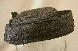 Mr. Mac Ladies Black Straw Hat Ribbon Bow Union Made 742363 Vintage MCM - $24.74