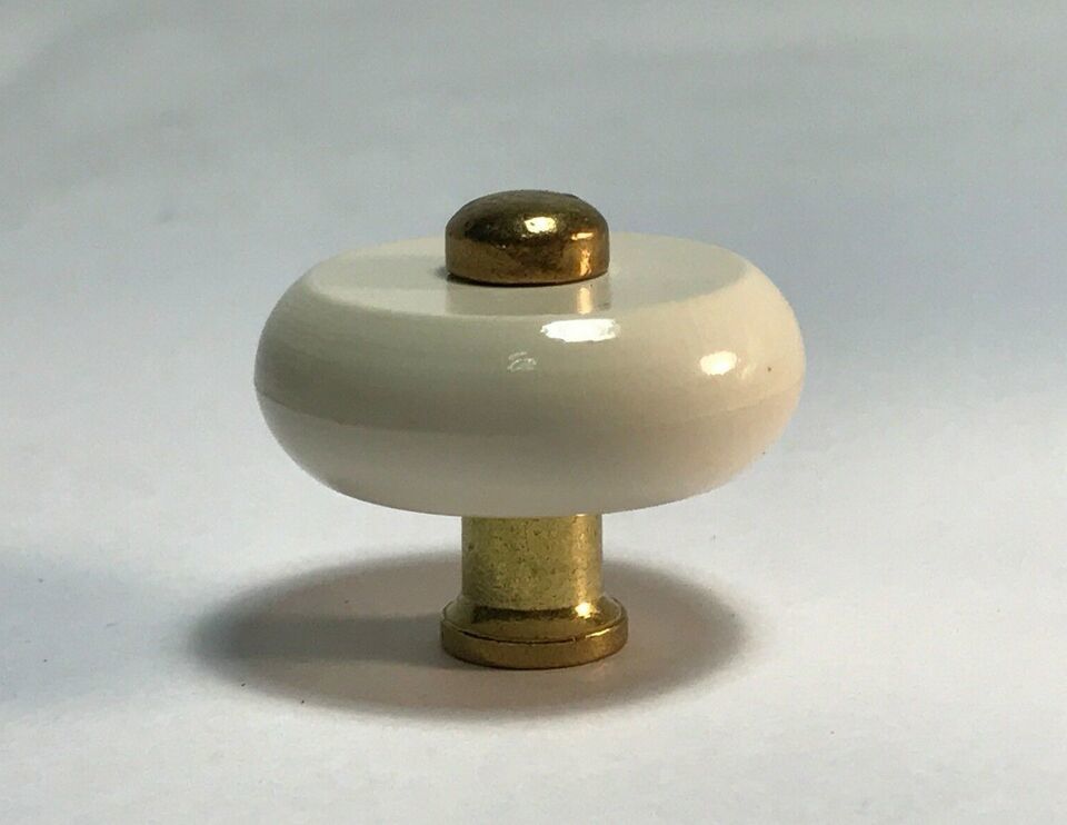 8x White &amp; Polished Brass Drawer Knobs - Amerock - £8.86 GBP