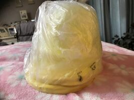 NEW TUPPERWARE IMPRESSIONS YELLOW MINI BOWLS 2.5 cup SET OF 2 - $128.34 MXN