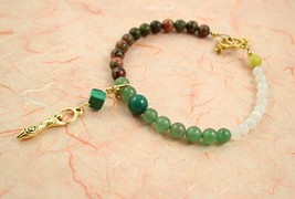 Green Forest Menstrual Cycle Tracking Bracelet - Aventurine, moonstone, unakite - £31.10 GBP