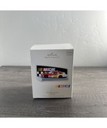 Nascar Hallmark Keepsake &quot;The Race is On&quot; Christmas Ornament 2007 with s... - €8,53 EUR