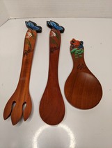 Decorative Souvenir Hand Painted Wood Utensils Costa Rica Salad Butterfly Frog - £16.40 GBP