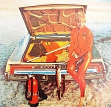 1968 Bonneville Body By Fisher Advertisement Life Magazine Automobilia H... - $24.99