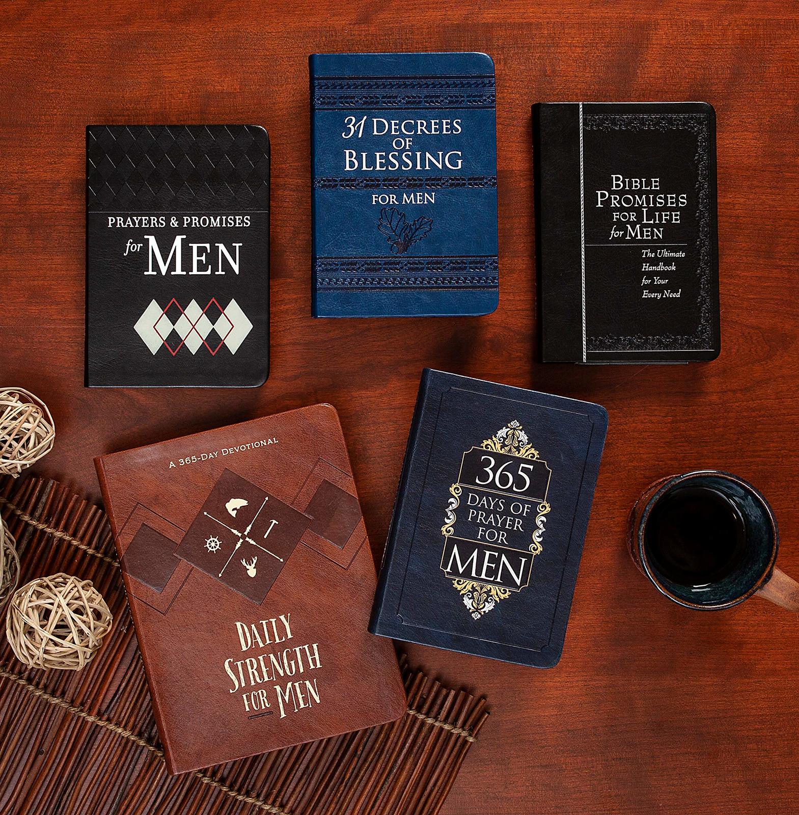 Daily Strength for Men: A 365-Day Devotional (Faux Leather) ย Inspirational Word Item image 11