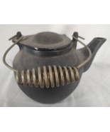 Vintage Cast Iron Teapot Tea Kettle Pot Swivel Lid Rustic Primitive Camp... - $52.35