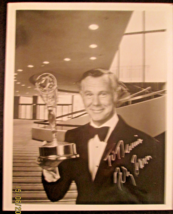 JOHNNY CARSON :  (THE TONIGHT SHOW) HAND SIGN AUTOGRAPH PHOTO - $9,226.59 MXN