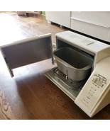 West Bend Automatic Bread Maker Bakery Style Plus 2LB Double Paddle Model 41087 - $102.85