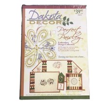 Dakota Collectibles Decor 970371 Perfect Paisley Multi Format Embroidery CD - £27.21 GBP