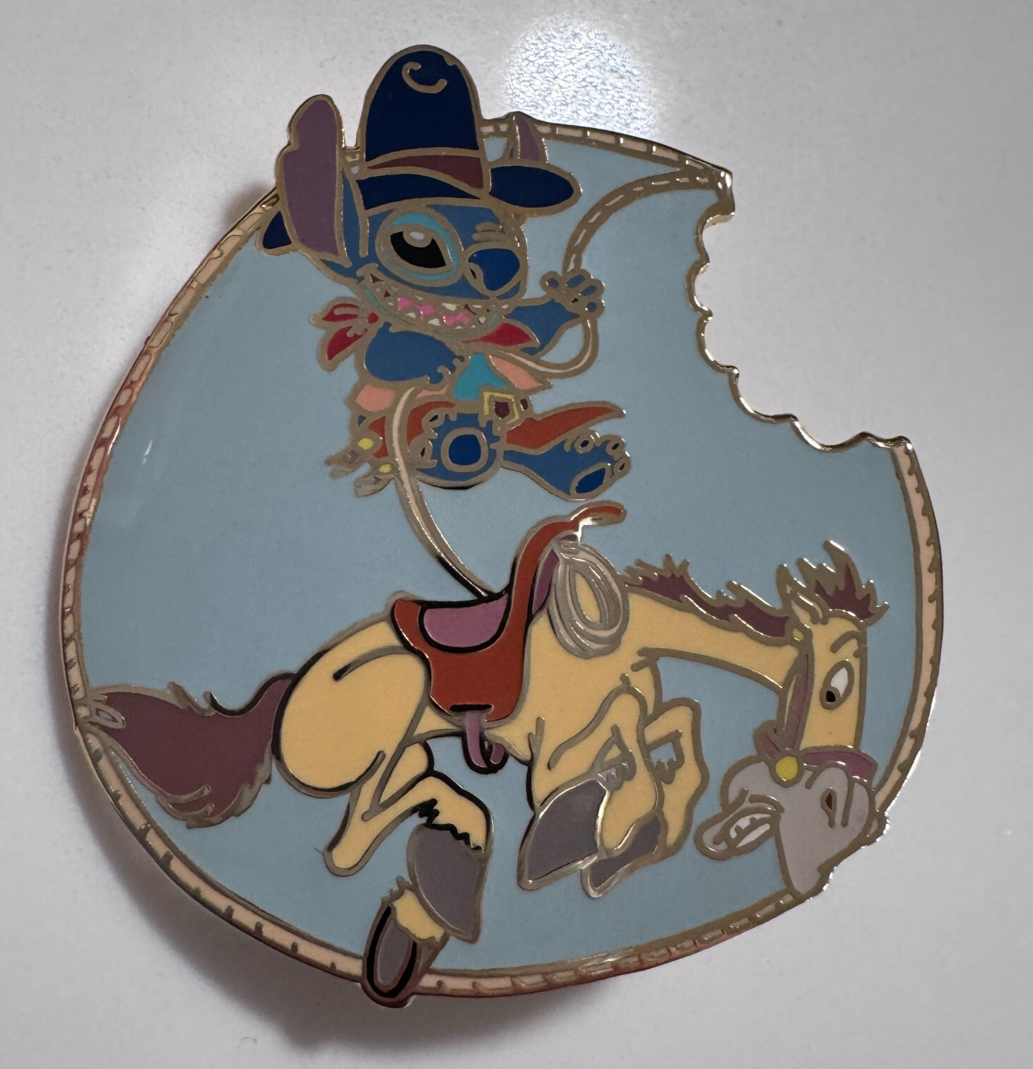LE Disney Auction Pin Stitch Buckaroo Cowboy Rope Ride Horse Bullseye Pin - $42.56