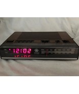 Vintage GE Digital Alarm Clock Radio AM FM Woodgrain Model 7-4624B TESTED - €23,00 EUR