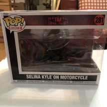 Funko Pop! Rides Batman Selina Kyle on Motorcycle Vinyl Figure 281 - £14.93 GBP