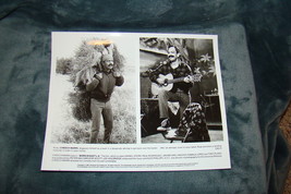 Vintage Born in East L.A. 8 x 10 B&amp;W Movie Still Photo #5362-6 Cheech Marin 1987 - £9.00 GBP