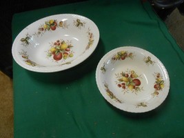 Beautiful Crown Ducal &quot;Citrus&quot; China Made In England.Oval Bo Wl &amp; Free Berry Bowl - £5.15 GBP