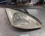 Passenger Right Headlight Assembly From 2001 Ford Focus  2.0 - $59.95