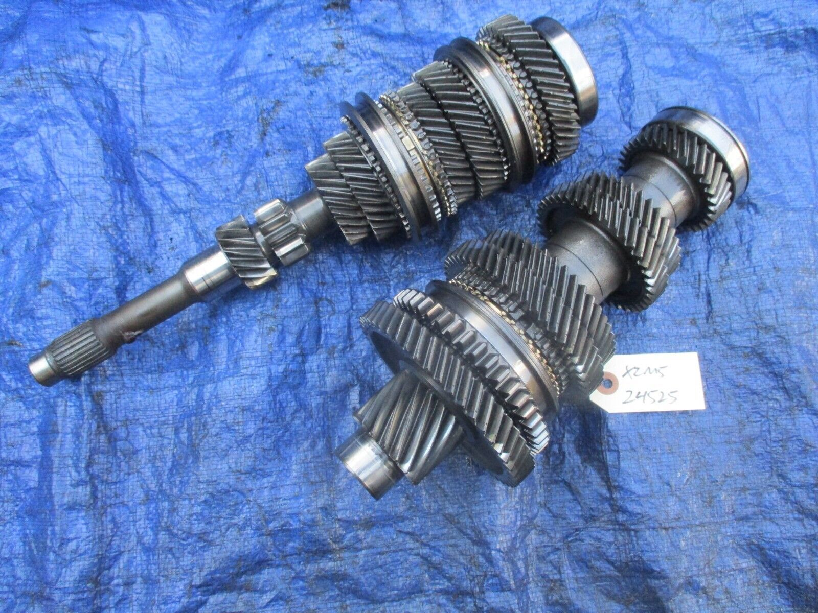 0204 Acura RSX Type S X2M5 6 speed manual transmission gear assembly