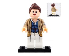 Diana Prince Wonder Woman Tan Coat Dc Building Minifigures - $4.15