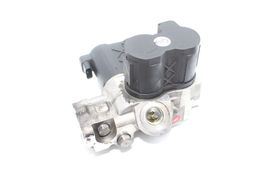07-13 MERCEDES-BENZ W221 S600 FRONT ABC HYDRAULIC VALVE BLOCK E4500 image 5