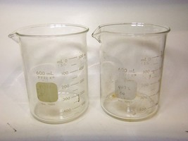 x2 / PYREX GLASS No. 1000  BEAKERS 600 mL VINTAGE  USED - $14.80
