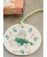 VTG Precious Moments 1996 Christmas Ornament Season Of Joy Enesco Boy Wi... - €8,57 EUR