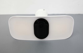 Arlo Pro 3 FB1001 Floodlight Indoor/Outdoor Security Camera - White image 5
