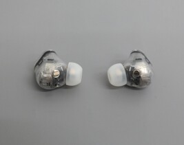 Beats by Dr. Dre Studio Buds+ Wireless Earbuds MQLK3LL - Transparent/A image 3