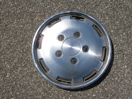 One factory 1986 to 1989 Dodge D150 pickup van 15 inch hubcap wheel cover - $27.70