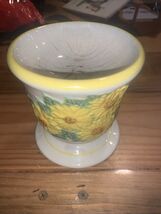 Floral Tea light Candle Oil/Burner. - $9.89