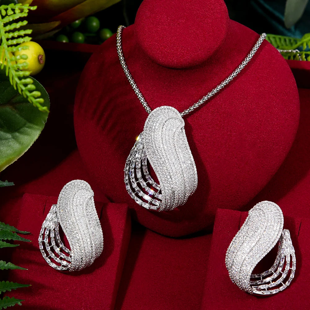 Luxury Dubai 2PCS Big Shiny Pendant Earrings Necklace Jewelry Set Super CZ Noble - £77.55 GBP