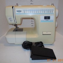 Brother XL-3022 Sewing Machine with Foot pedal - £57.90 GBP