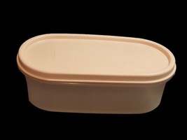 Tupperware Modular Mates Oval Container 1611-3 with Seal 1616-17 - $9.90