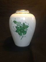 Herend antique porcelain. Vase marked Hungary 6450 / AV - $109.00