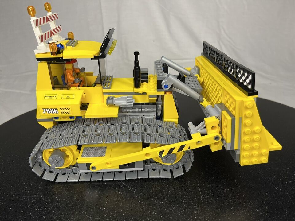 LEGO CITY Dozer 7685 With Minifig Near and 50 similar items