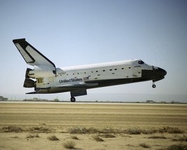 Space Shuttle Columbia lands at Edwards AFB after STS-40 Photo Print - £6.96 GBP
