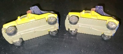 2 Vintage Die Cast Matchbox Wrecker Trucks  Toy 2002 Mattel Yellow Item image 4