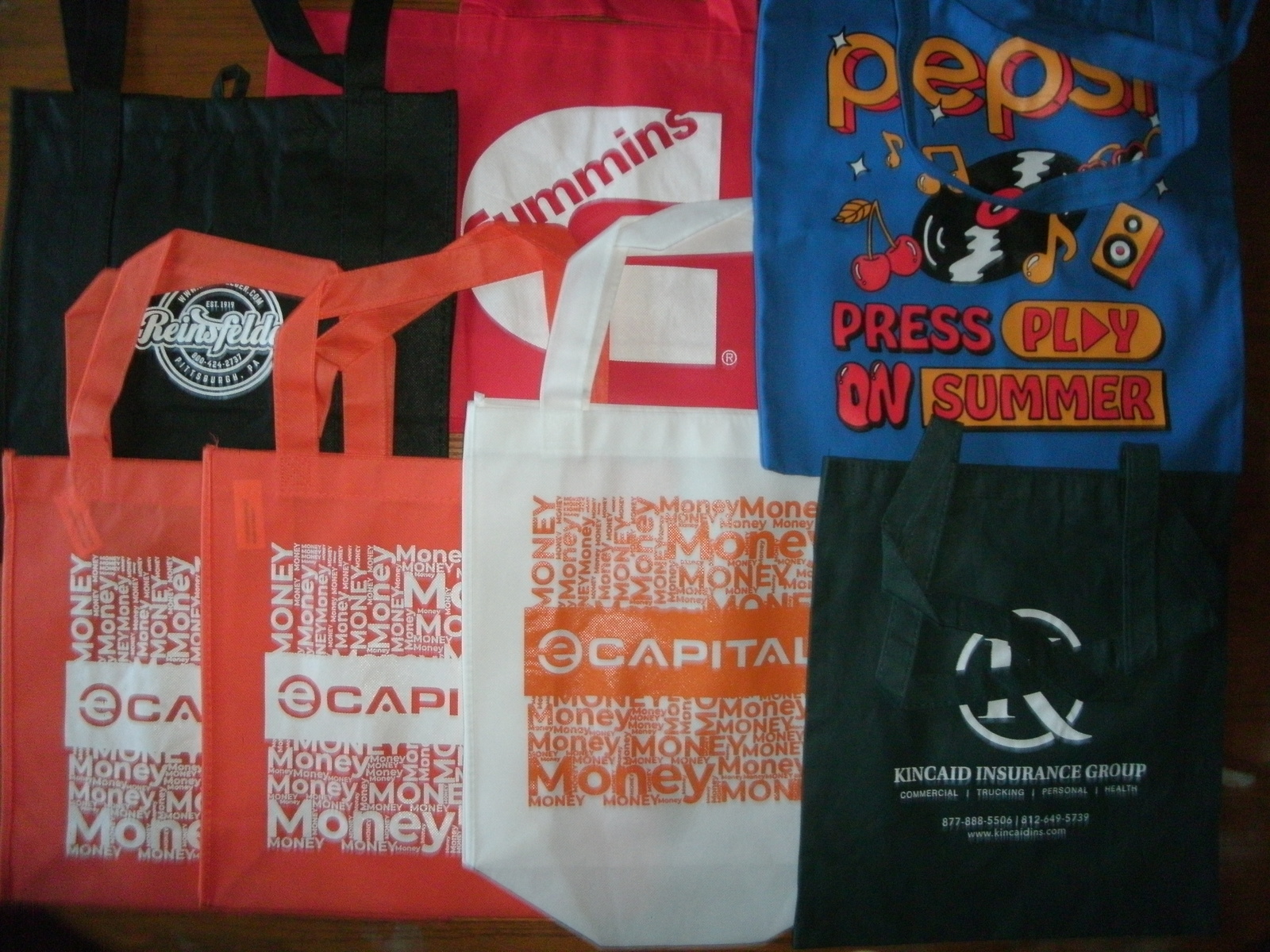 Lot of 6 new reusable fabric totes double handle shopping market bags w/ logos - $11.95