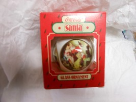 Hallmark Keepsake &quot;Coca-Cola Santa&quot; 1986 Glass Ornament NEW - $184.89 MXN