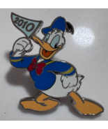 Disney Donald Duck Waving 2010 flag Pennant Pin - $11.87