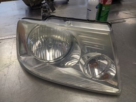 Passenger Right Headlight Assembly From 2004 Ford F-150  5.4 - £50.16 GBP