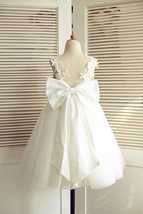 Ivory Lace Tulle V Back Wedding Flower Girl Dress with Big Bow - £82.32 GBP