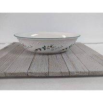 Pfaltzgraff Winterberry 10&quot; Oval Vegetable Serving Bowl Dish Christmas - £10.31 GBP