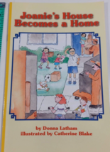 Joanie&#39;s house becomes a home  scott foresman 3.5.3 Paperback (78-40) - $3.86