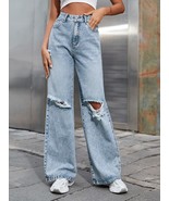 Distressed Wide Leg Jeans with Pockets - $31.00