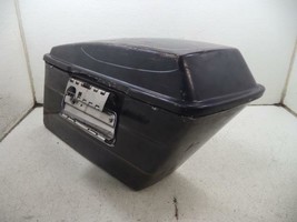 93-13 Harley Davidson FLH Touring RIGHT SADDLEBAG W/LID LATCH 90756-93 9... - $58.95