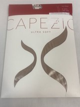 Capezio Ultra Soft Hip Rider #1870 Capri Tights, Light Sand, Size S/M - $9.49